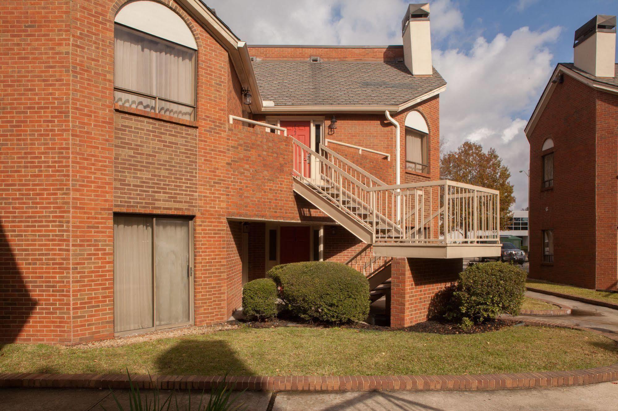 Cloverleaf Suites Baton Rouge Ngoại thất bức ảnh