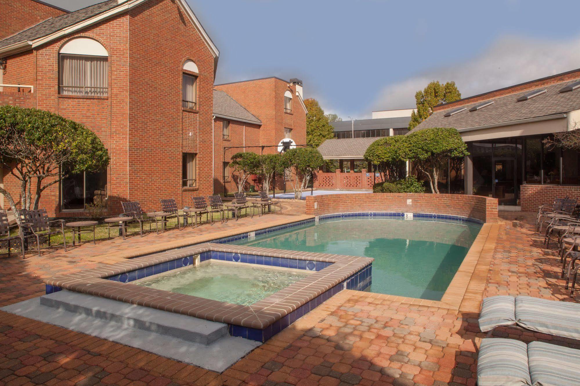 Cloverleaf Suites Baton Rouge Ngoại thất bức ảnh