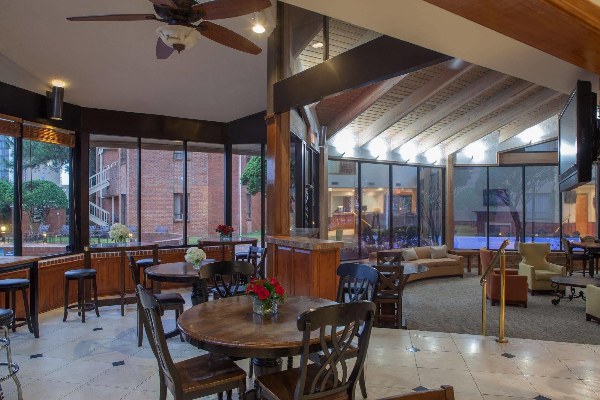 Cloverleaf Suites Baton Rouge Ngoại thất bức ảnh