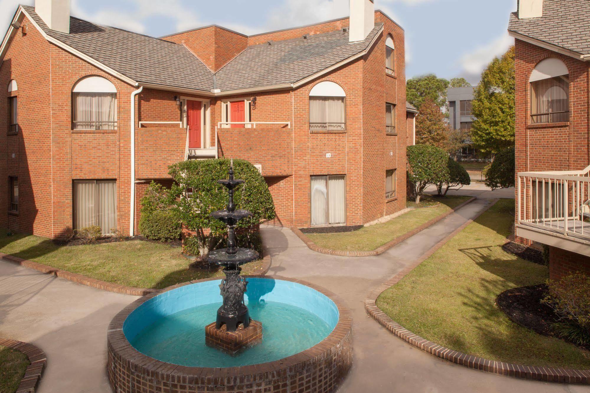 Cloverleaf Suites Baton Rouge Ngoại thất bức ảnh