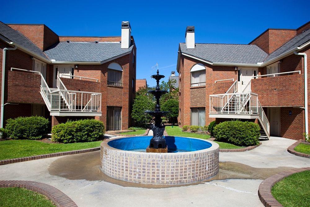 Cloverleaf Suites Baton Rouge Ngoại thất bức ảnh